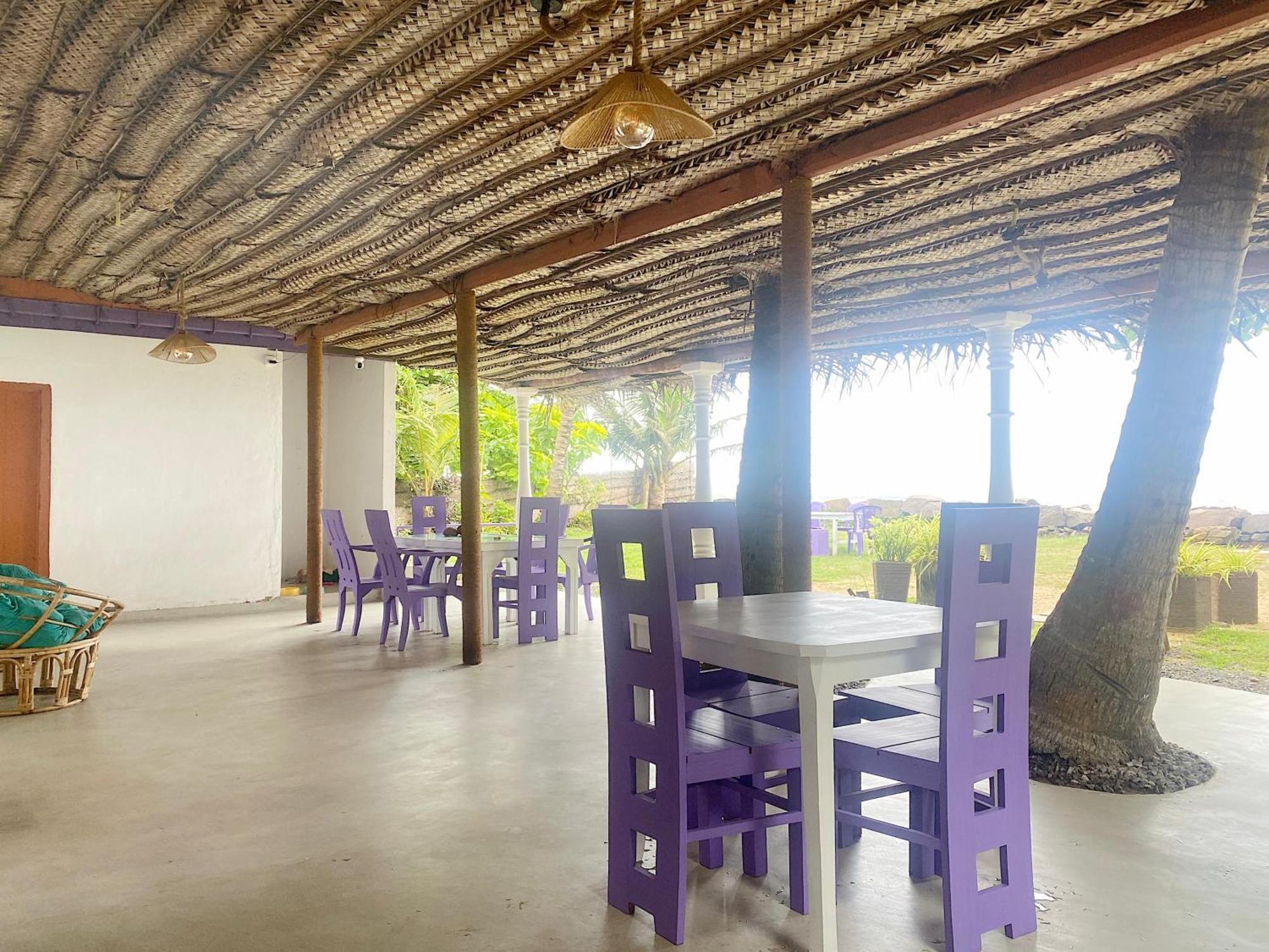 Together Beach House Midigama East Exterior foto