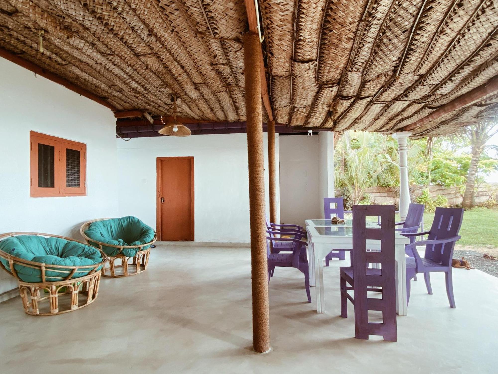 Together Beach House Midigama East Exterior foto